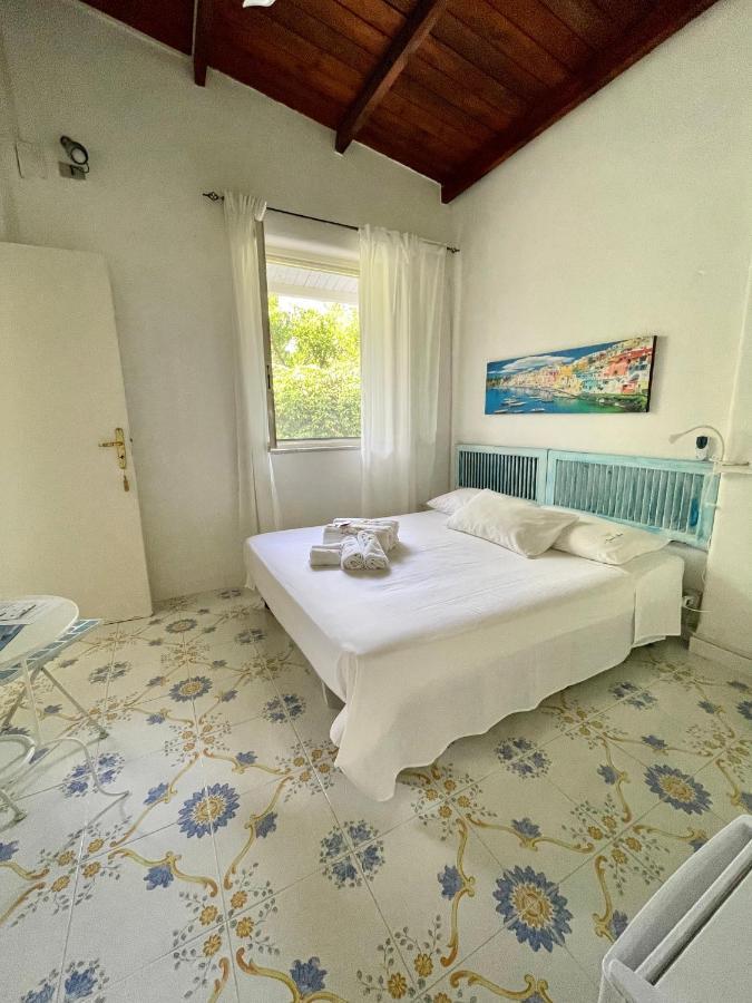 مبيت وإفطار Forio di Ischia La Bicocca Di Annavi المظهر الخارجي الصورة