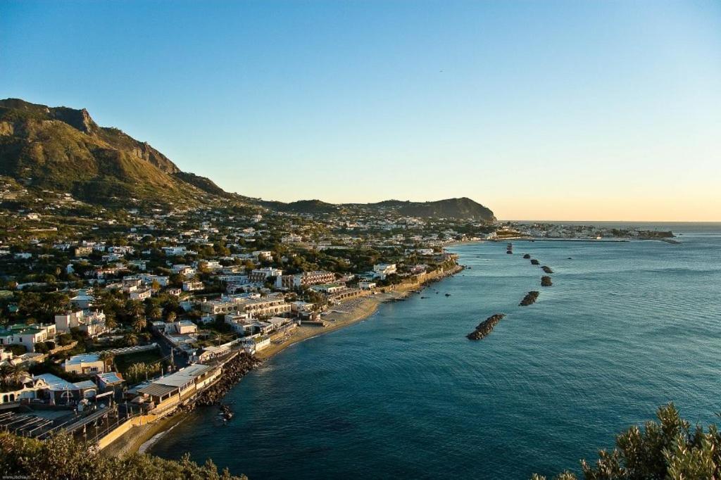 مبيت وإفطار Forio di Ischia La Bicocca Di Annavi المظهر الخارجي الصورة